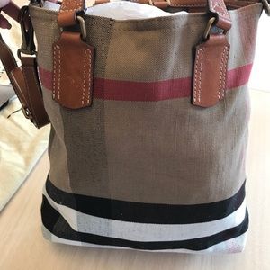 Burberry tottenham tote